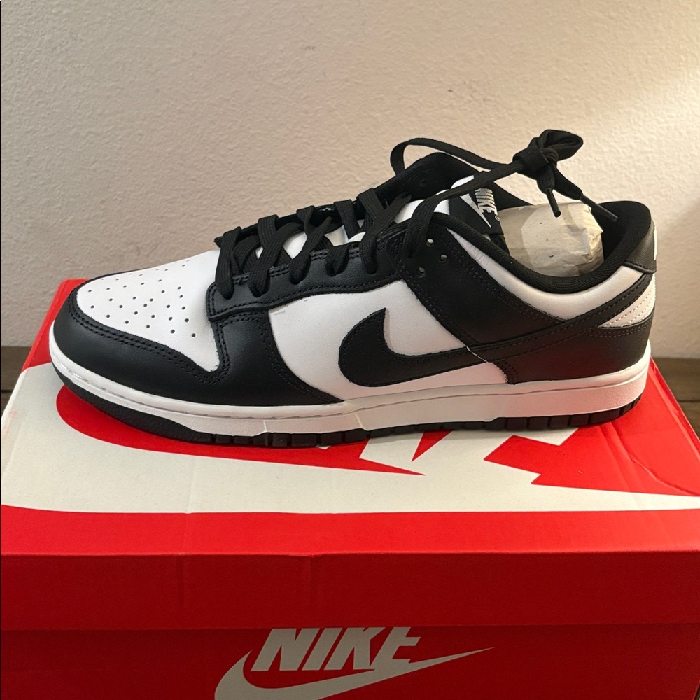 NIB [Nike] Dunk Low-Top “Pandas” Shoes Athletic Sneakers Men’s 11 / W 12.5 - Picture 8 of 15